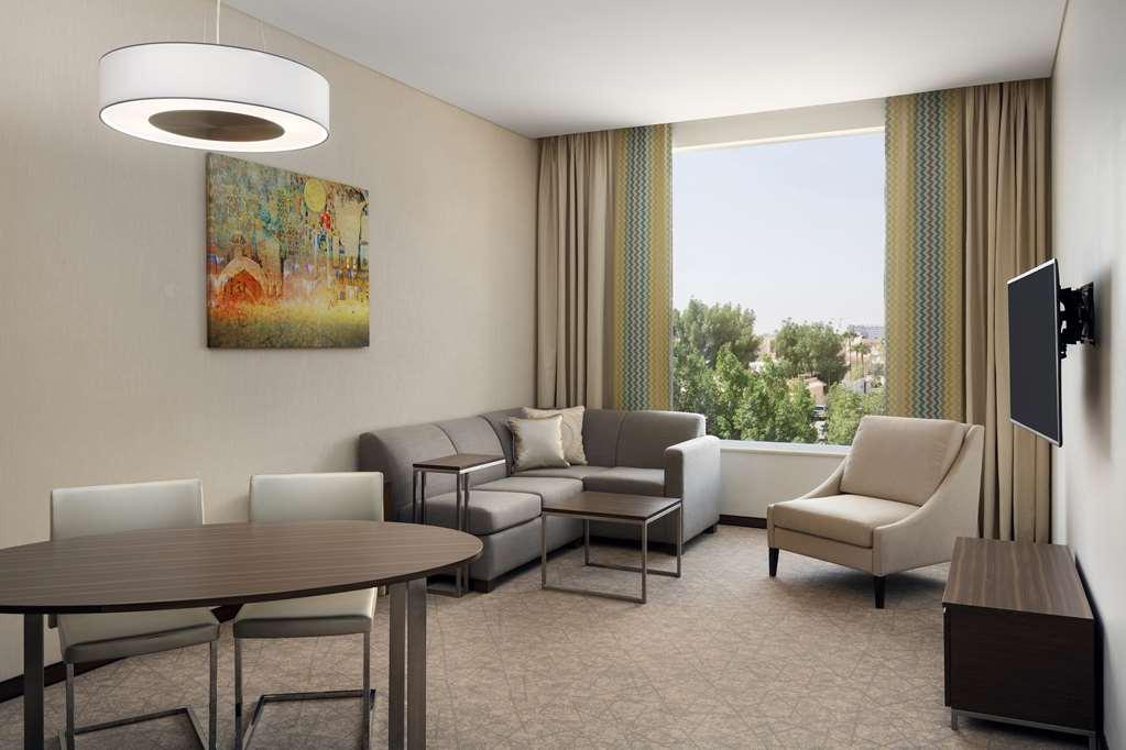 Hyatt Place Riyadh Sulaimania Bilik gambar